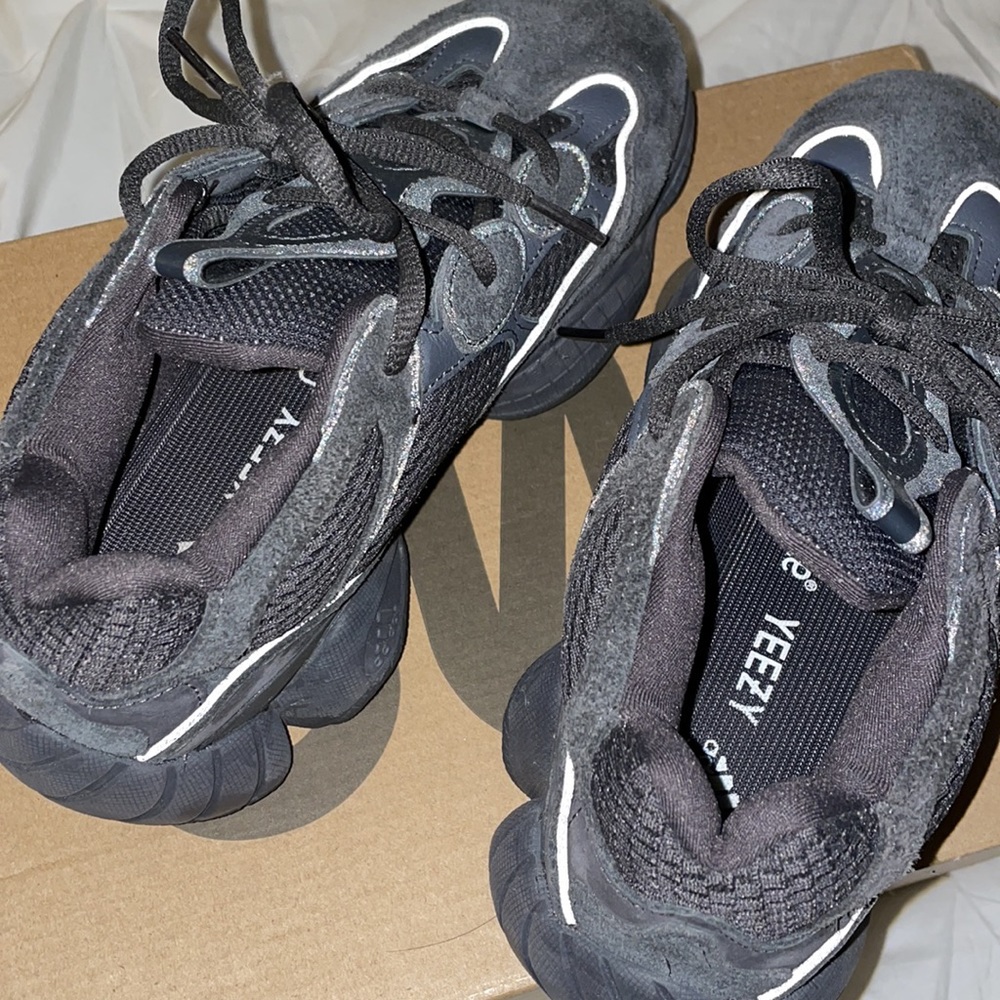 YEEZY 500 - Picture 3 of 4